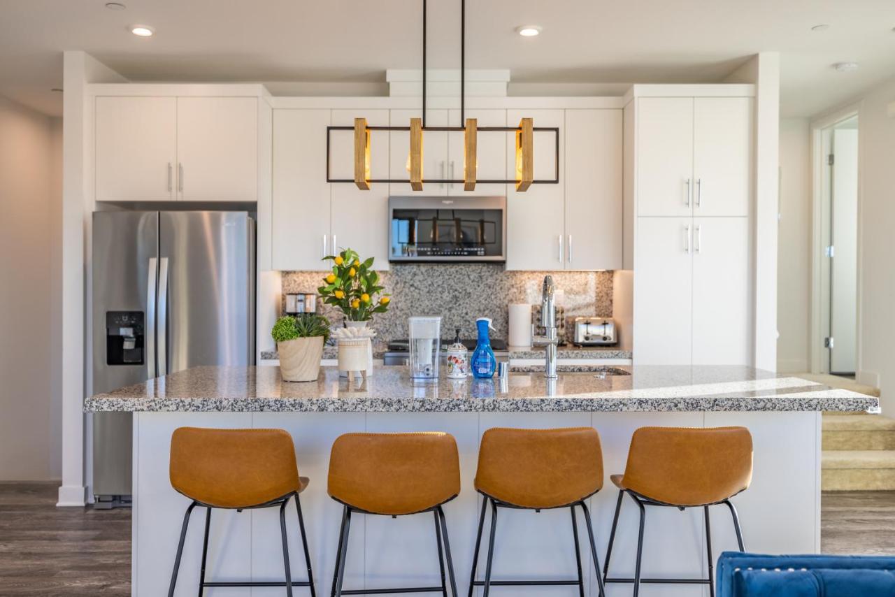 أنهايم Disney Firework View 3 Bedrooms Townhouse Kitchen Fast Wifi المظهر الخارجي الصورة
