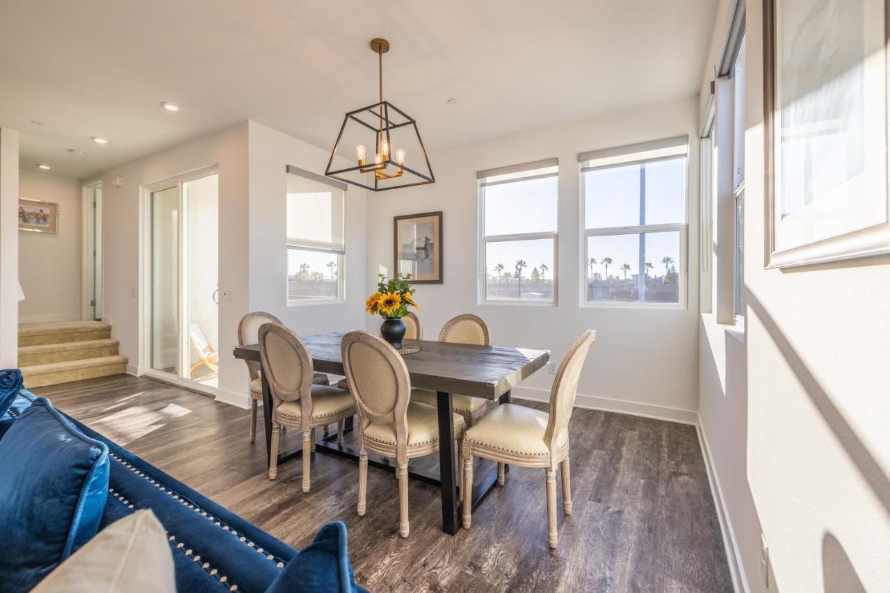 أنهايم Disney Firework View 3 Bedrooms Townhouse Kitchen Fast Wifi المظهر الخارجي الصورة